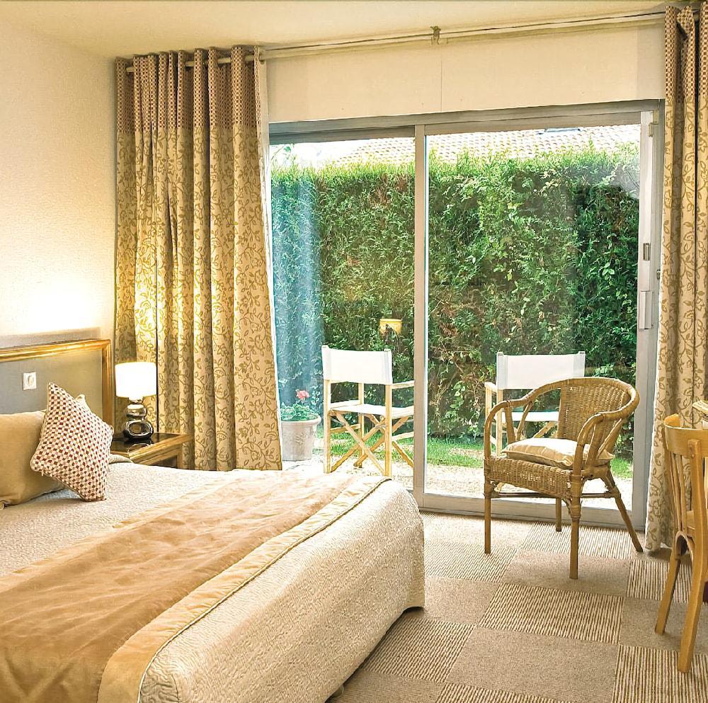 Le Flamboyant Hotel Annecy Buitenkant foto